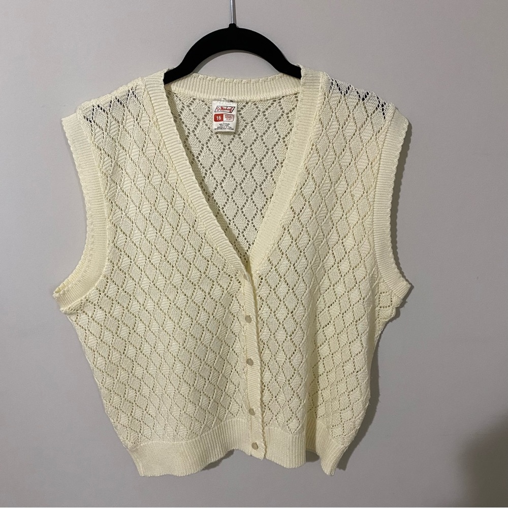 Vintage Cream Knit Diamond-Pointelle Button-Front Vest